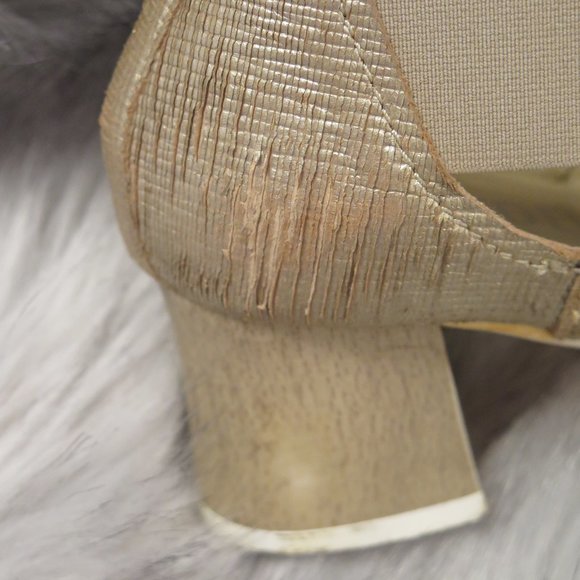 INGLEDEWS-METALLIC GOLD PEEP TOE SANDALS - Picture 13 of 14